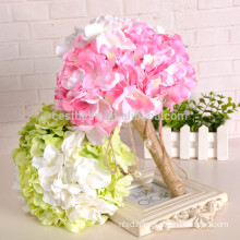 Alibaba wholesales artificial decorative colored beautiful flower wedding bouquet